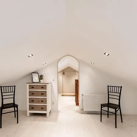 Holiday home Tranquil In Near Forest *