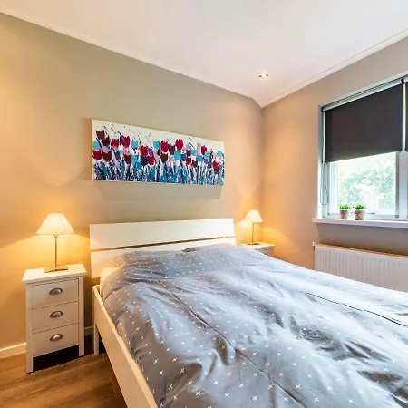 Vakantiehuis In With Garden Garderen