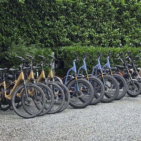 In With Garden Semesterbostad