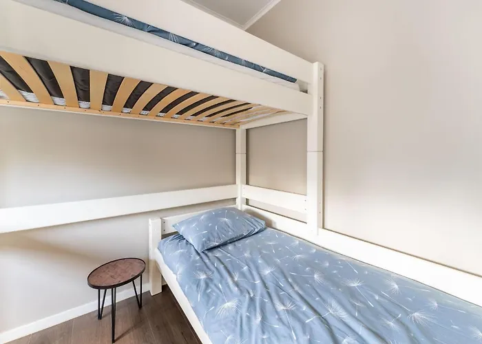 In With Garden Semesterbostad Garderen